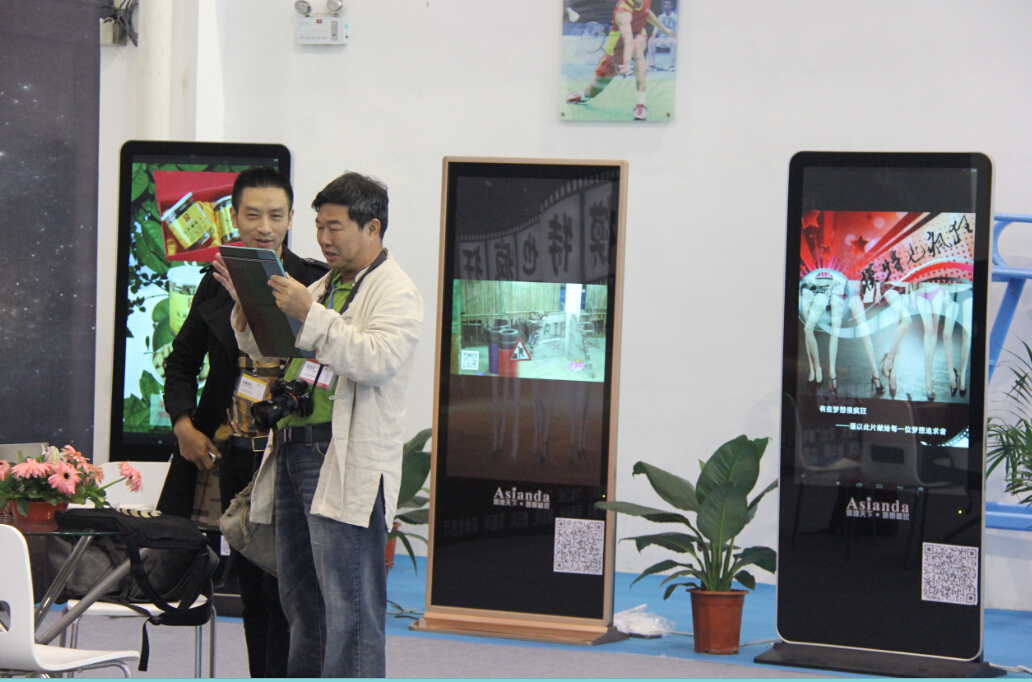 液晶廣告機 液晶廣告機