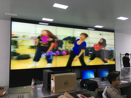 雅迅達液晶拚接屏案例