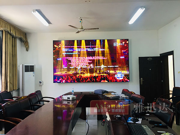 46寸液晶拚接屏