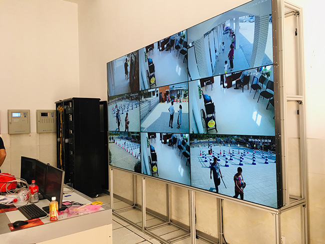 55寸液晶拚接屏