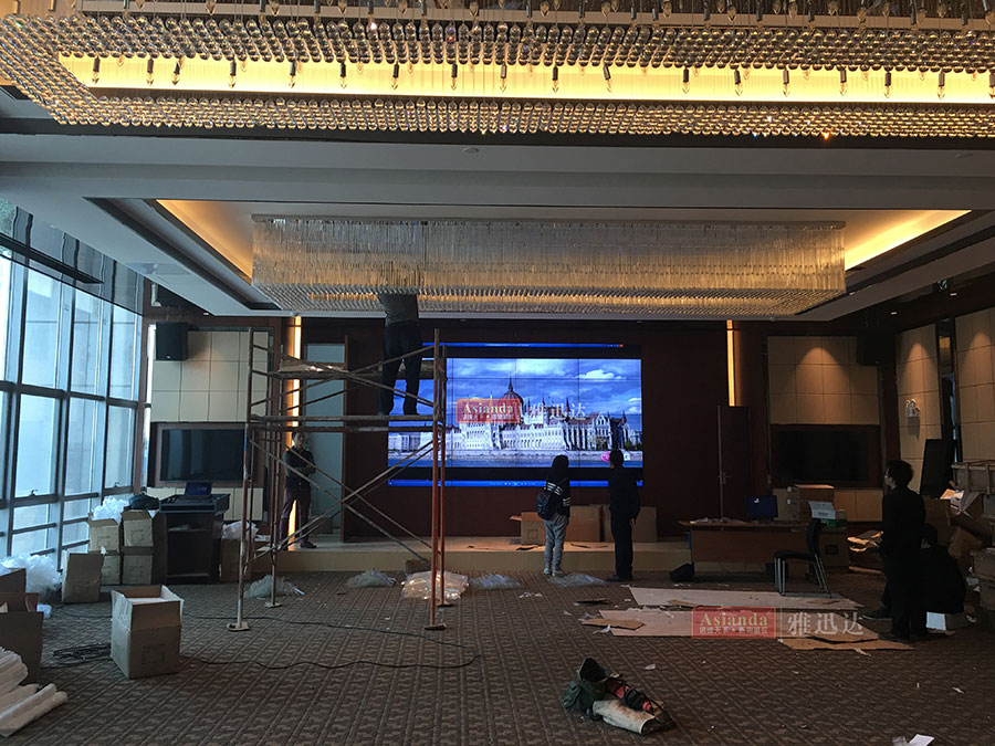 46寸液晶拚接屏